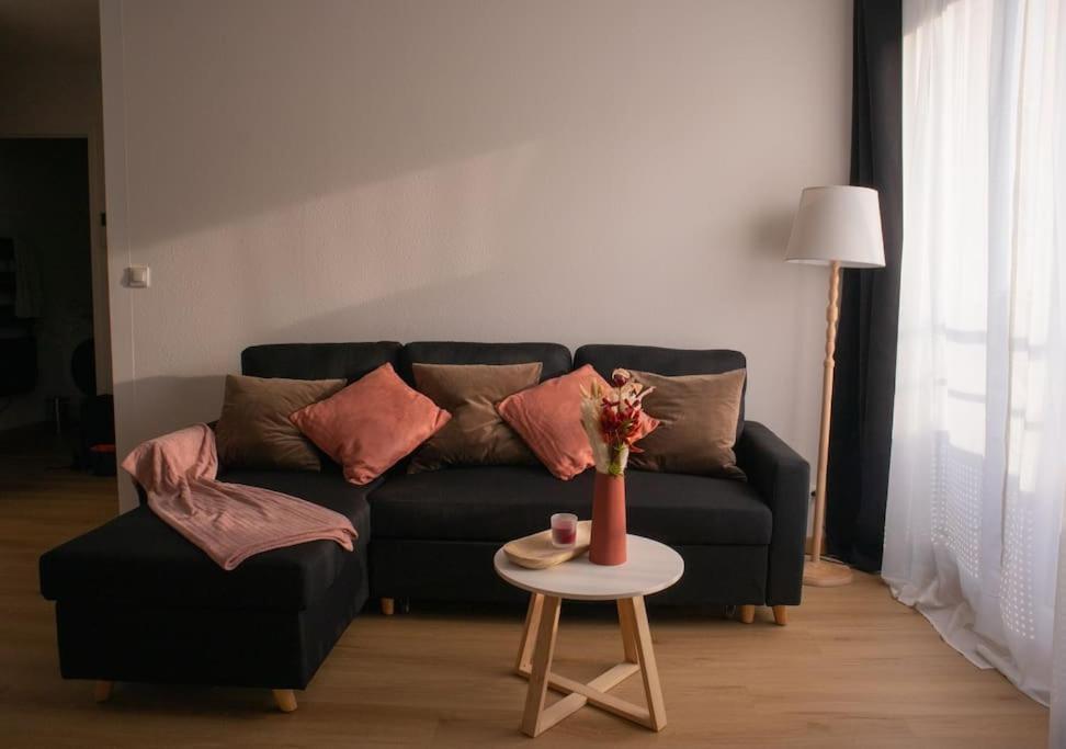 Luxury Apartment «Le Jurassien», Gex-Geneve Cessy Buitenkant foto