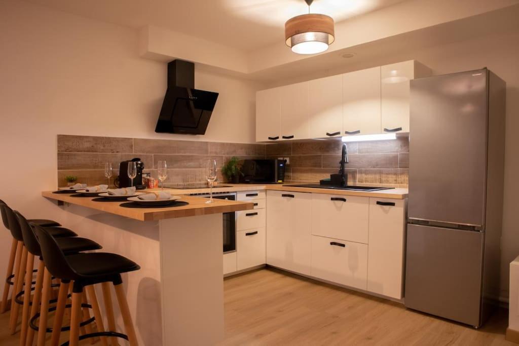 Luxury Apartment «Le Jurassien», Gex-Geneve Cessy Buitenkant foto